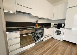 Palazzo Candiani - Modern Split-level 1BR Apartment Near Politecnico