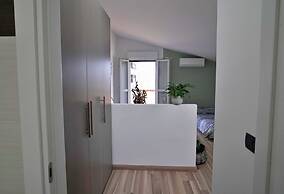 Palazzo Candiani - Modern Split-level 1BR Apartment Near Politecnico
