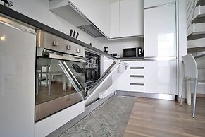 Palazzo Candiani - Modern Split-level 1BR Apartment Near Politecnico