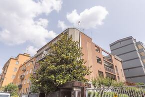 Candiani Building - Modern 2BR Apartment Steps From Bovisa Politecnico