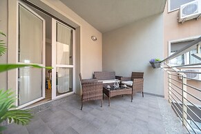 Candiani Building - Modern 2BR Apartment Steps From Bovisa Politecnico