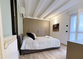 Candiani Building - Modern 2BR Apartment Steps From Bovisa Politecnico
