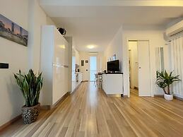 Candiani Building - Modern 2BR Apartment Steps From Bovisa Politecnico