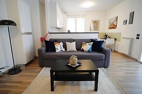 Candiani Building - Modern 2BR Apartment Steps From Bovisa Politecnico