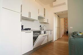 Solferino - Elegant 1bdr in Historical Building in Brera