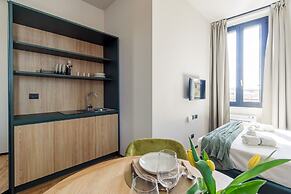 Quantum 4 Neutron in Milano