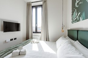 Quantum 4 Neutron in Milano