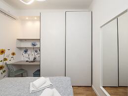 Varanini - Modern 1 bdr Apartment Loreto Area