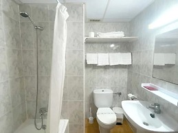 Apartamentos Midi 3000