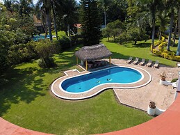Casa Amplia con Alberca  Yautepec 4 rec.