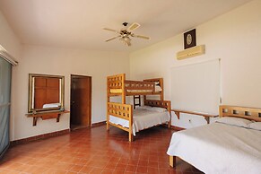 Casa Amplia con Alberca  Yautepec 4 rec.