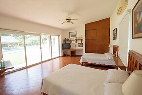 Casa Amplia con Alberca  Yautepec 4 rec.