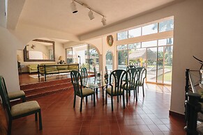 Casa Amplia con Alberca  Yautepec 4 rec.