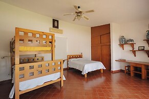 Casa Amplia con Alberca  Yautepec 4 rec.