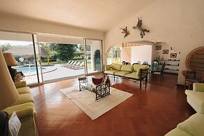 Casa Amplia con Alberca  Yautepec 4 rec.