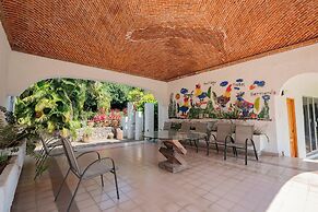 Casa Amplia con Alberca  Yautepec 4 rec.