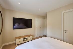 Host Stay The Sett