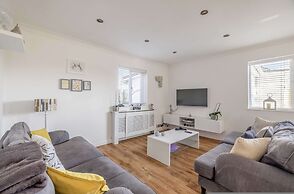 Host Stay Meadow Way