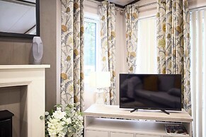 Host Stay Sunbird Lodge