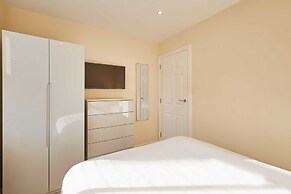 Host Stay Ross View Second Floor Apartment