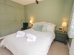 Yew Tree Cottage