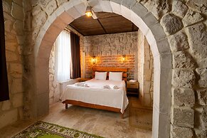 Crazy Horse Hotel