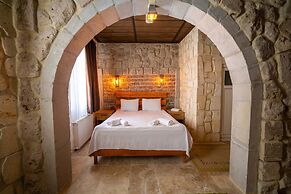 Crazy Horse Hotel