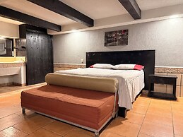 Hotel Mirage Express