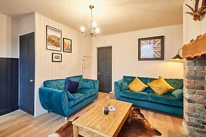 Host Stay Daisy Cottage