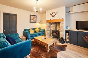 Host Stay Daisy Cottage