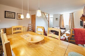 Host Stay Sunbeam Cottage