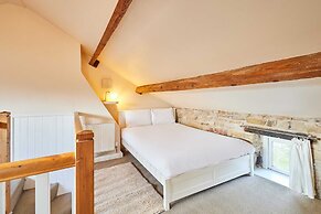 Host Stay Sunbeam Cottage