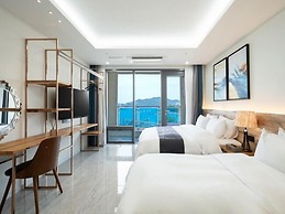 Blanc Hotel & Resort