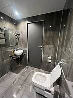 CR Residency By Glitz Hotels