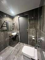 CR Residency By Glitz Hotels