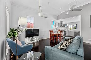 Xanadu Retreat by Marcoola Beach