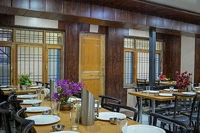 Hotel Sumeera Inn