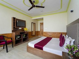 Hotel Sumeera Inn
