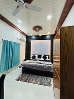 Vasant Vihar Inn