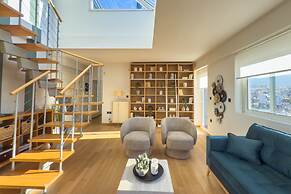 Acropolis Sky Retreat Jacuzzi 3BR Maisonette