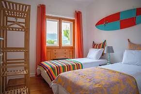 Moby Dick Lodge Colares