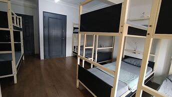 ivy hostel