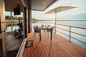 Hausboot am Grabendorfer