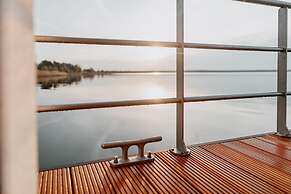 Hausboot am Grabendorfer