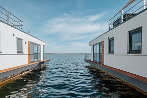 Hausboot am Grabendorfer
