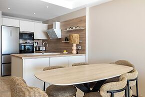 Bright Apartment With Sea View