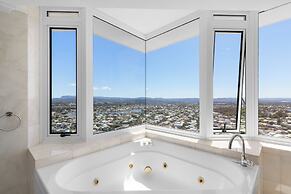 Elysian Blue 3BR Burleigh Heads Escape