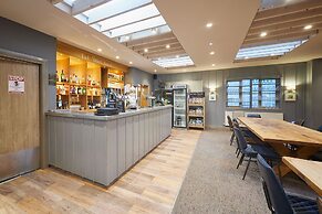 Host Stay The Braunston Lodge