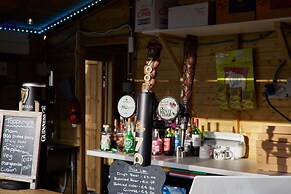 Host Stay Nightingale Lodge