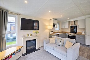 Host Stay Nightingale Lodge